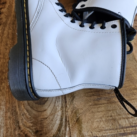 DR. MARTEN'S 1460 LEATHER LACE UP BOOTS Size US 5L White - Picture 4 of 11